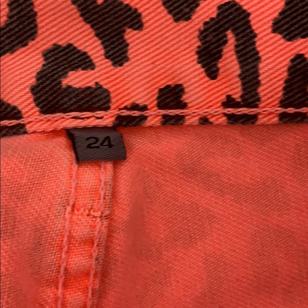 Carmar Denim Cheetah Print Skirt - Picture 4 of 6